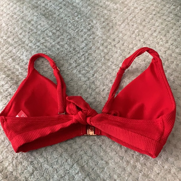 Red target bikini top - Picture 2 of 3